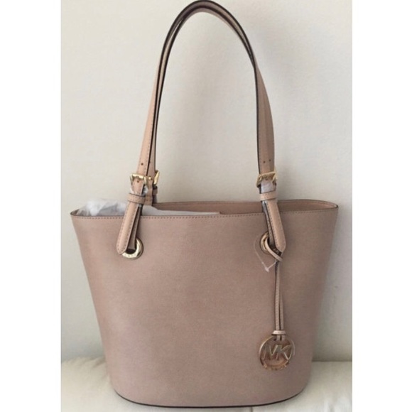 Michael Kors Handbags - Michael Kors Blush Pink Medium Tote